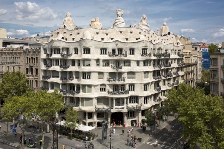  Mimari Bir Başyapıt: Casa Mila